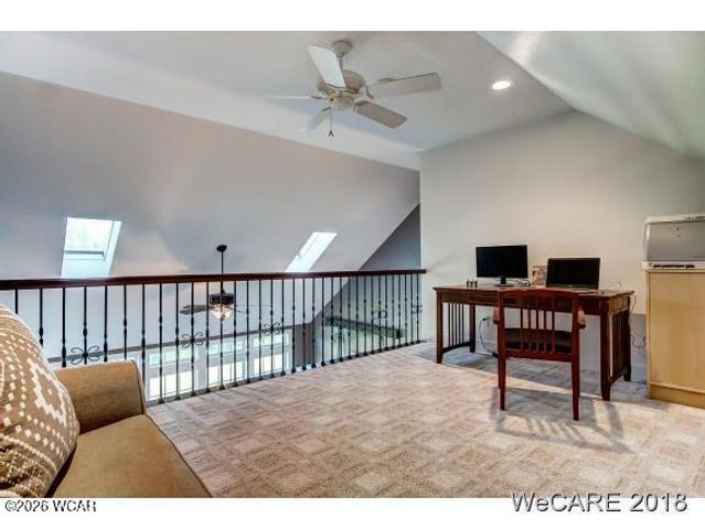 2974 Autumn Leaves Court, Lima, OH 45805