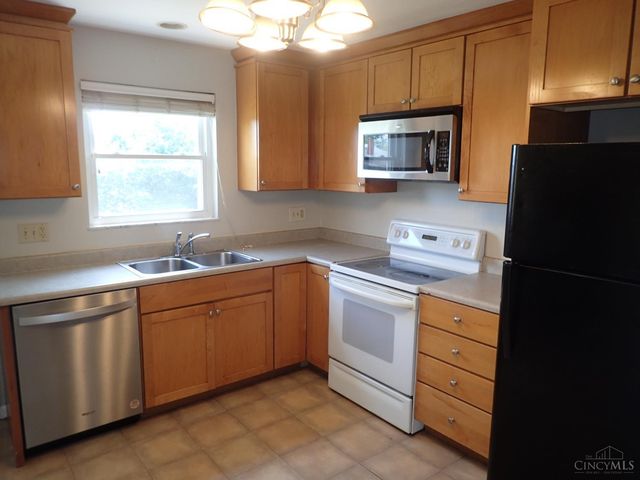 5789 Juvene Way, Delhi Twp, OH 45233