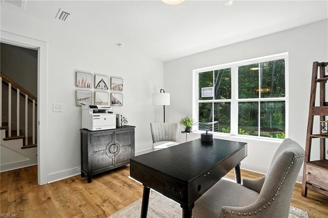 1113 Cam WAY, Virginia Beach, VA 23454