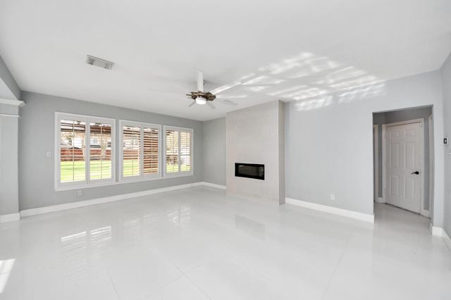 12219 Shady Downs Drive, Houston, TX 77082