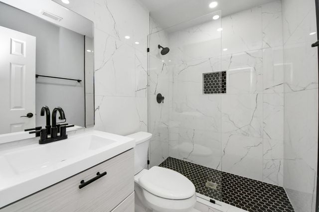 12219 Shady Downs Drive, Houston, TX 77082