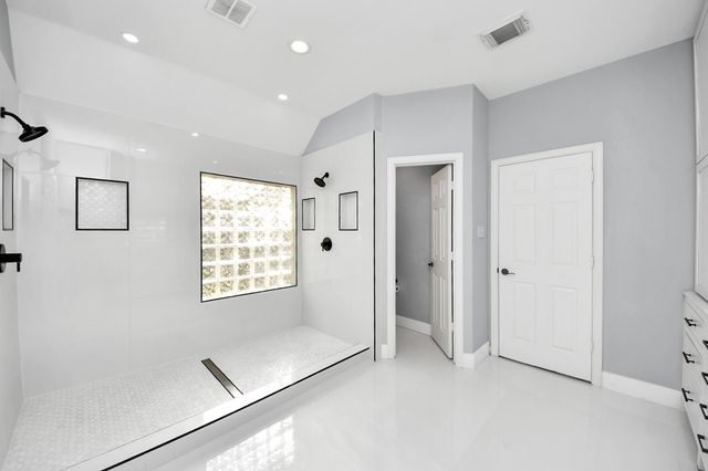 12219 Shady Downs Drive, Houston, TX 77082