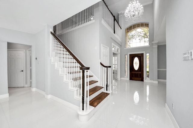 12219 Shady Downs Drive, Houston, TX 77082