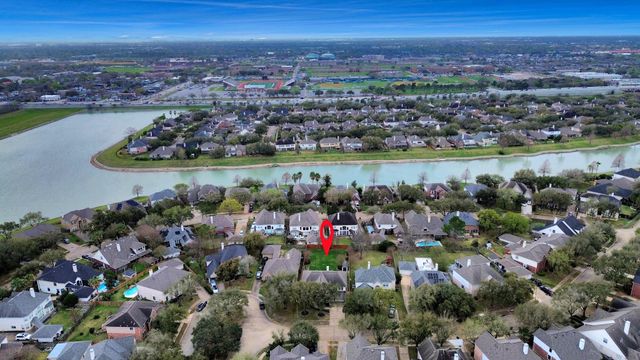 12219 Shady Downs Drive, Houston, TX 77082