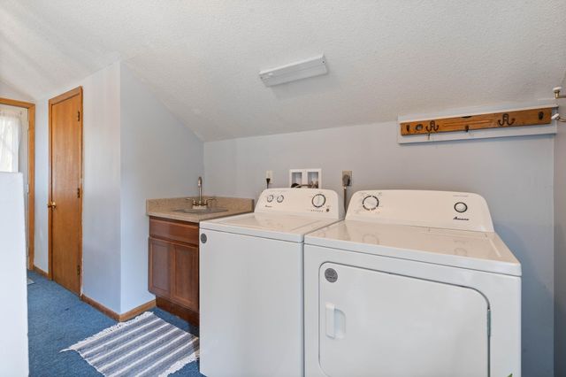 2010 Norton Road, Duluth, MN 55803