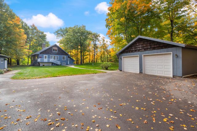 2010 Norton Road, Duluth, MN 55803