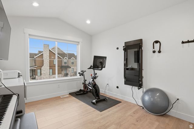 10538 S BAY MEADOW DR, Sandy, UT 84092