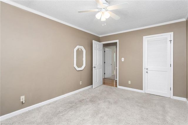 4130 Yadkinville Road, Winston-salem, NC 27106