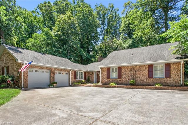 4130 Yadkinville Road, Winston-salem, NC 27106