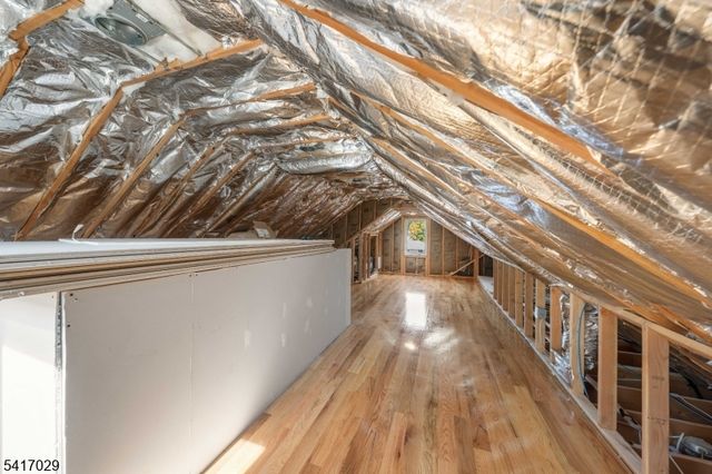 132 Thelma Ter, Linden City, NJ 07036