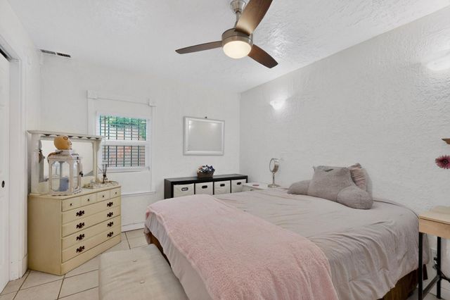 400 Virginia Street NE, Albuquerque, NM 87108