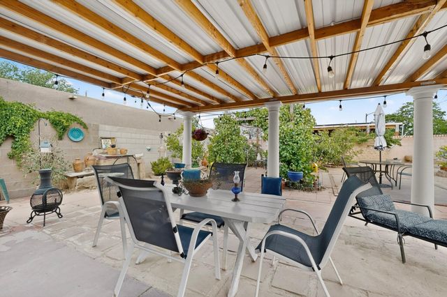400 Virginia Street NE, Albuquerque, NM 87108
