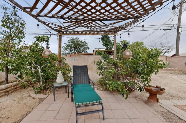 400 Virginia Street NE, Albuquerque, NM 87108