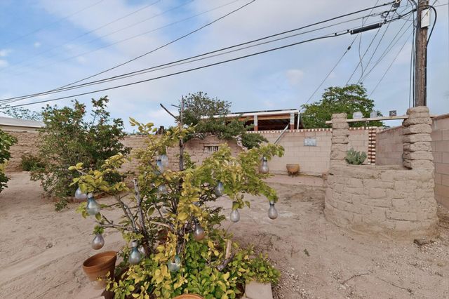 400 Virginia Street NE, Albuquerque, NM 87108