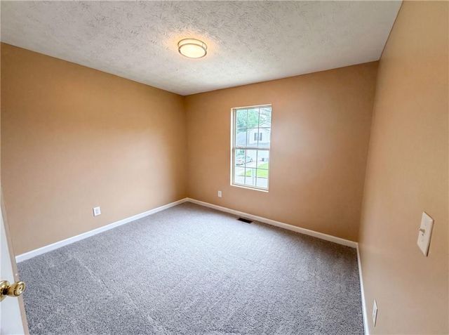 2195 Clayton Ridge, Lithonia, GA 30058