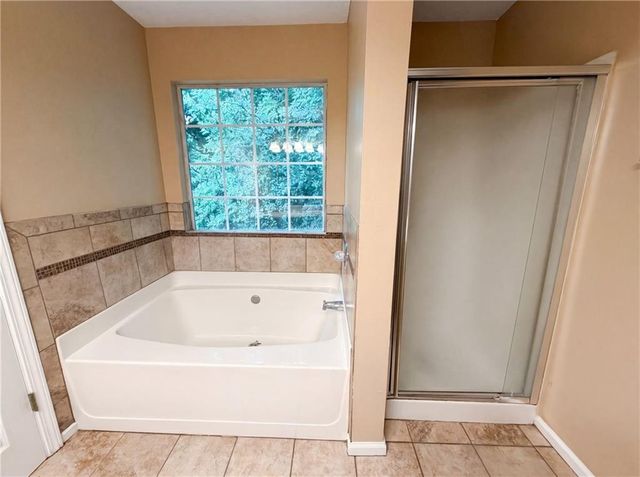 2195 Clayton Ridge, Lithonia, GA 30058