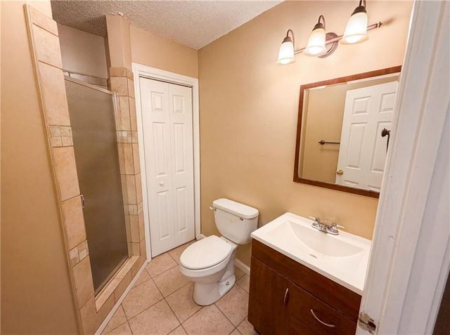 2195 Clayton Ridge, Lithonia, GA 30058