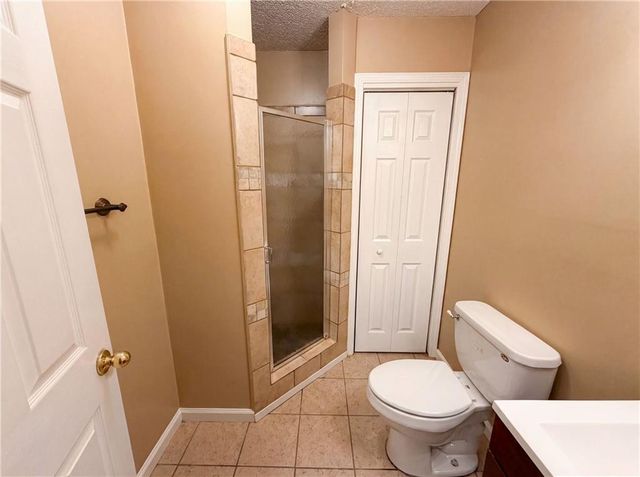 2195 Clayton Ridge, Lithonia, GA 30058
