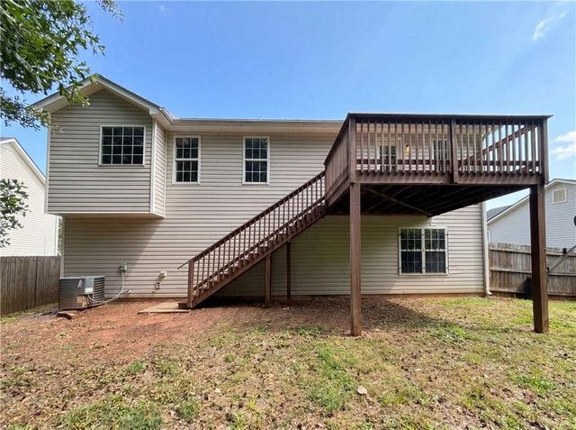 2195 Clayton Ridge, Lithonia, GA 30058
