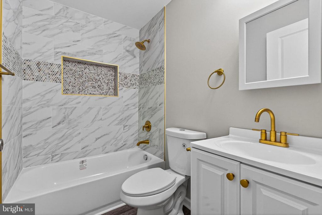Image 13 of property listing at 3708 OLD FREDERICK RD, Baltimore, MD 21229