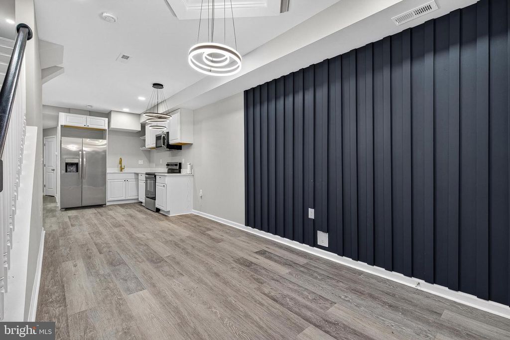 Image 6 of property listing at 3708 OLD FREDERICK RD, Baltimore, MD 21229