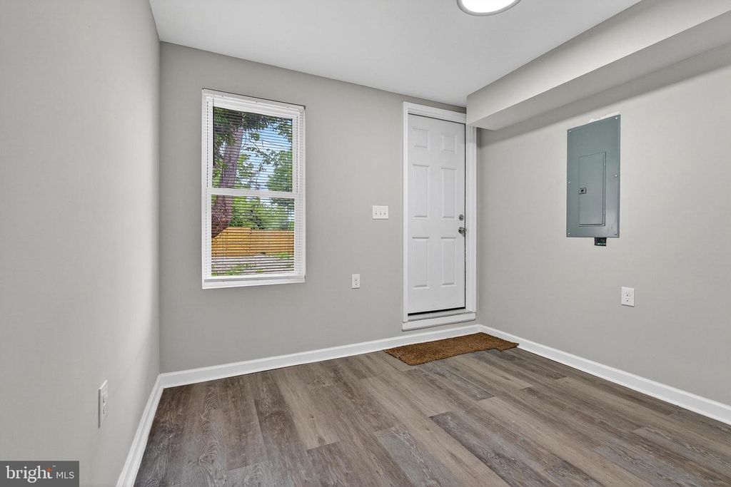 Image 9 of property listing at 3708 OLD FREDERICK RD, Baltimore, MD 21229
