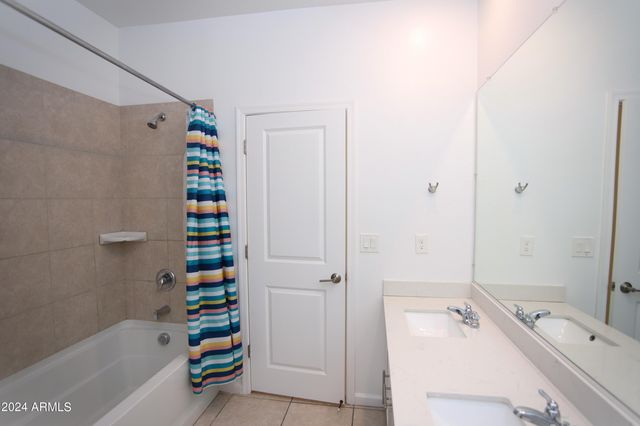 9210 W Willow Bend Lane, Phoenix, AZ 85037