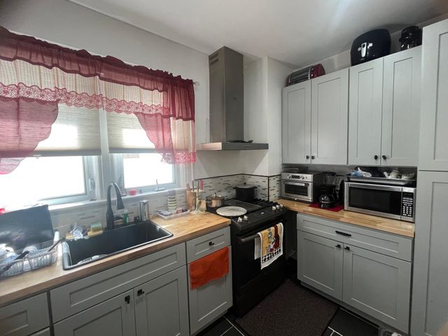 1300 83RD ST, North Bergen, NJ 07047