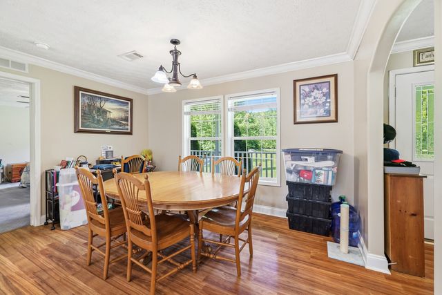 1637 Upper Standing Rock Rd, Dover, TN 37058