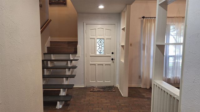 2022 Brookside Drive, Grapevine, TX 76051