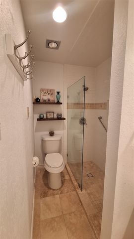 2022 Brookside Drive, Grapevine, TX 76051