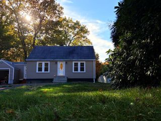 72 Electric, Lunenburg, MA 01462