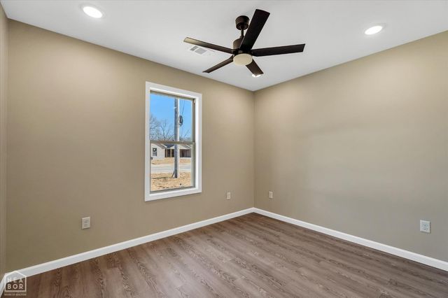 100 Weston Cove, Brookland, AR 72417