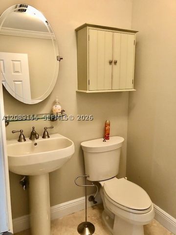9509 NW 9th Ct, Plantation, FL 33324