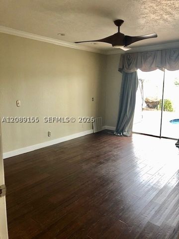 9509 NW 9th Ct, Plantation, FL 33324