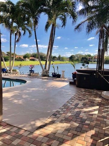 9509 NW 9th Ct, Plantation, FL 33324