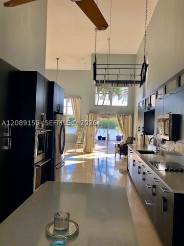 9509 NW 9th Ct, Plantation, FL 33324