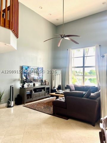 9509 NW 9th Ct, Plantation, FL 33324