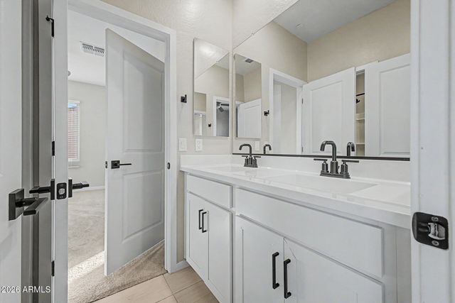 4556 S RIATA Street 103, Gilbert, AZ 85297