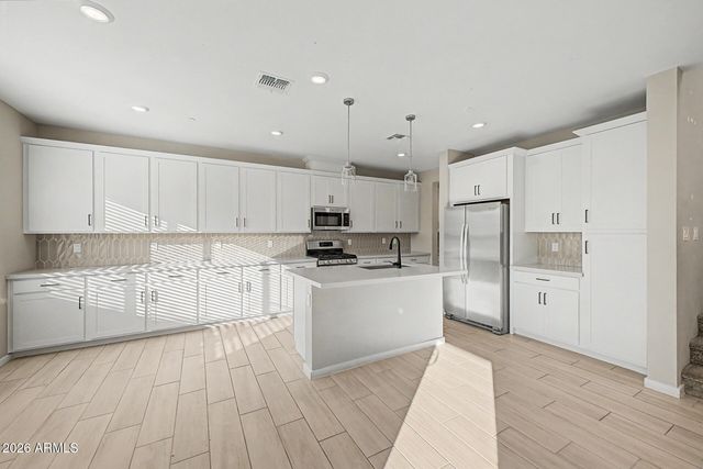 4556 S RIATA Street 103, Gilbert, AZ 85297