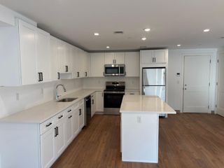 26 Union St 106, Natick, MA 01760