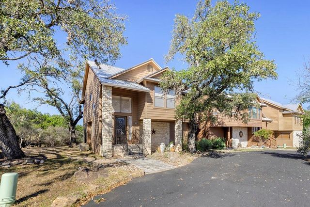 108 Courtside CIR, Spicewood, TX 78669