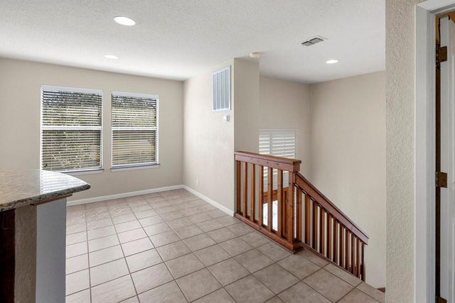 108 Courtside CIR, Spicewood, TX 78669