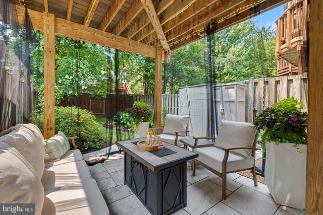344 COLTSRIDGE TER NE, Leesburg, VA 20176