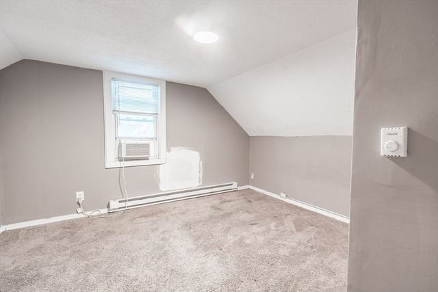 158-160 Oak Grove Ave, Springfield, MA 01109
