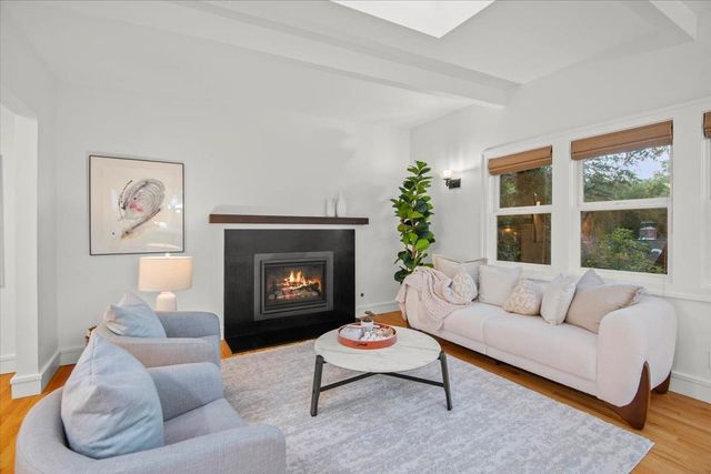 20808 Pamela Way, Saratoga, CA 95070