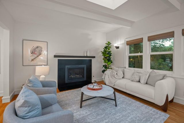 20808 Pamela Way, Saratoga, CA 95070