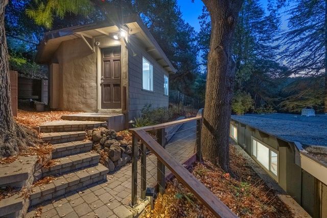 20808 Pamela Way, Saratoga, CA 95070