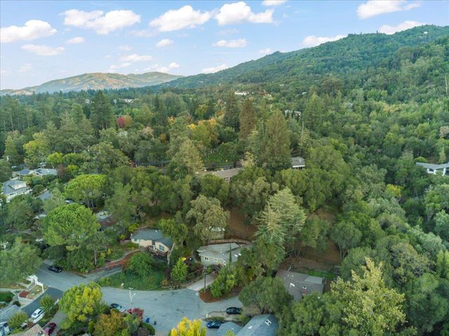 20808 Pamela Way, Saratoga, CA 95070