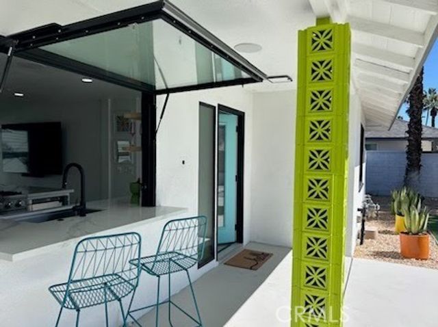 3940 E Calle San Antonio, Palm Springs, CA 92264